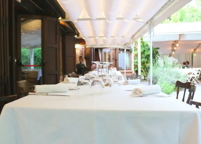 Отель Le Querce