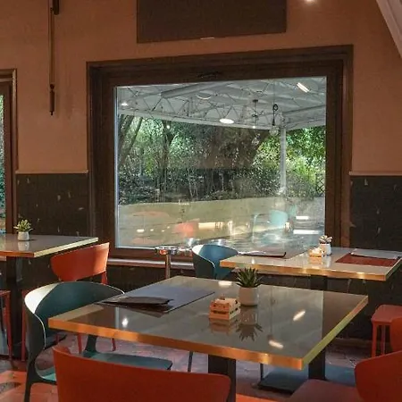 Ξενοδοχείο Country Hotel Le Querce 3*